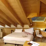 Готель Miramonti Park 4*