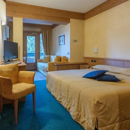 Otel Miramonti Park 4*